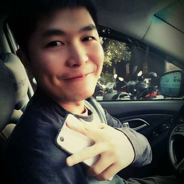 嚴小旋的第一张照片--新北残疾人相亲网