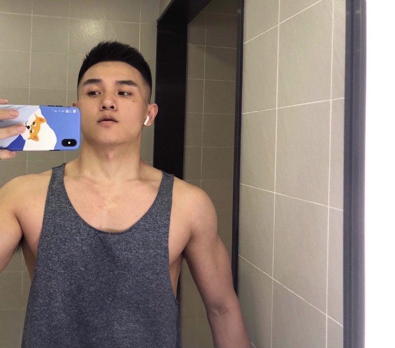李文亮的第一张照片--新北残疾人相亲网