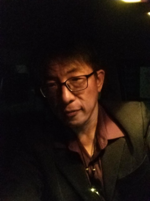 隱姓埋名的第一张照片--新北残疾人相亲网