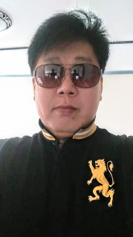 含笑半步癲的第一张照片--新北残疾人相亲网
