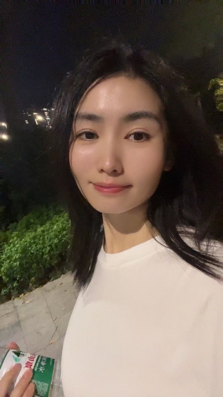 pan的第一张照片--新北残疾人相亲网